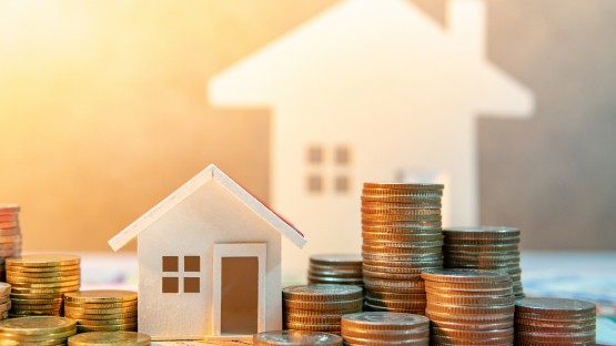 best ways to save money when building a house